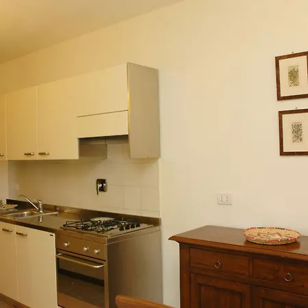 Residenza Torre Acquatino 3*