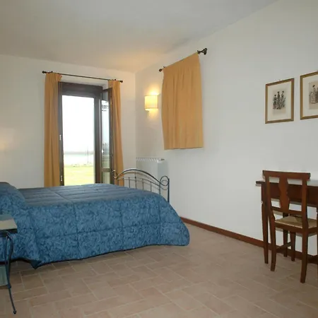 Residenza Torre Acquatino Apartahotel 3*