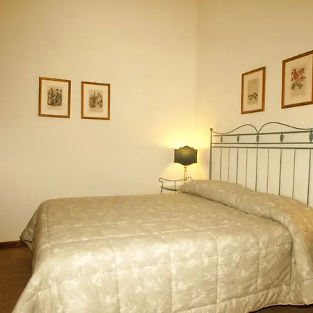 Residenza Torre Acquatino Apartahotel 3*